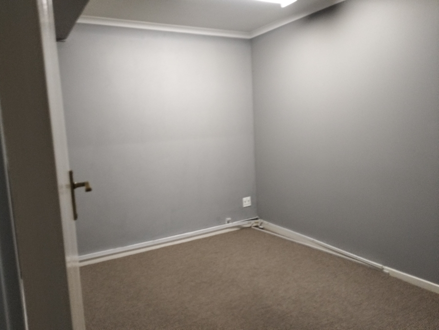 To Let Commercial Property for Rent in Durbanville Western Cape